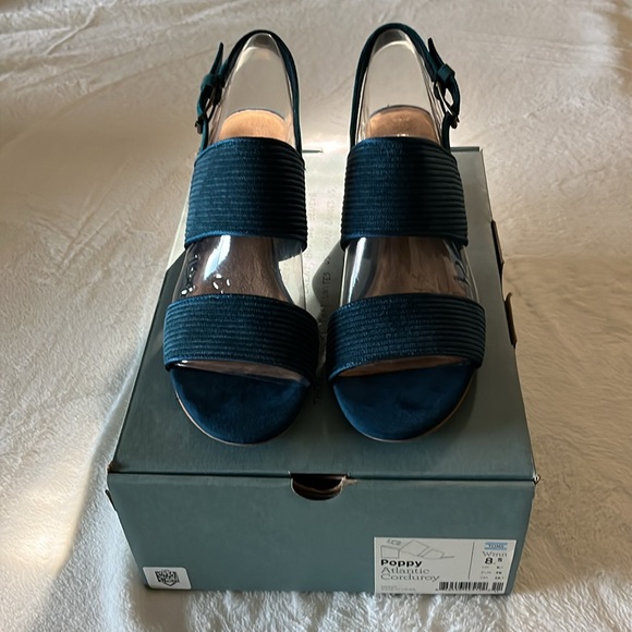 TOMS shoes poppy heels in size 8.5 39 - Picture 2 of 7